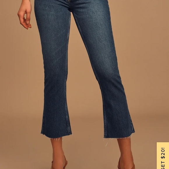 Darcy Dark Wash High-Rise Cropped Flare Jeans
BOYISH size 25 - Picture 3 of 11